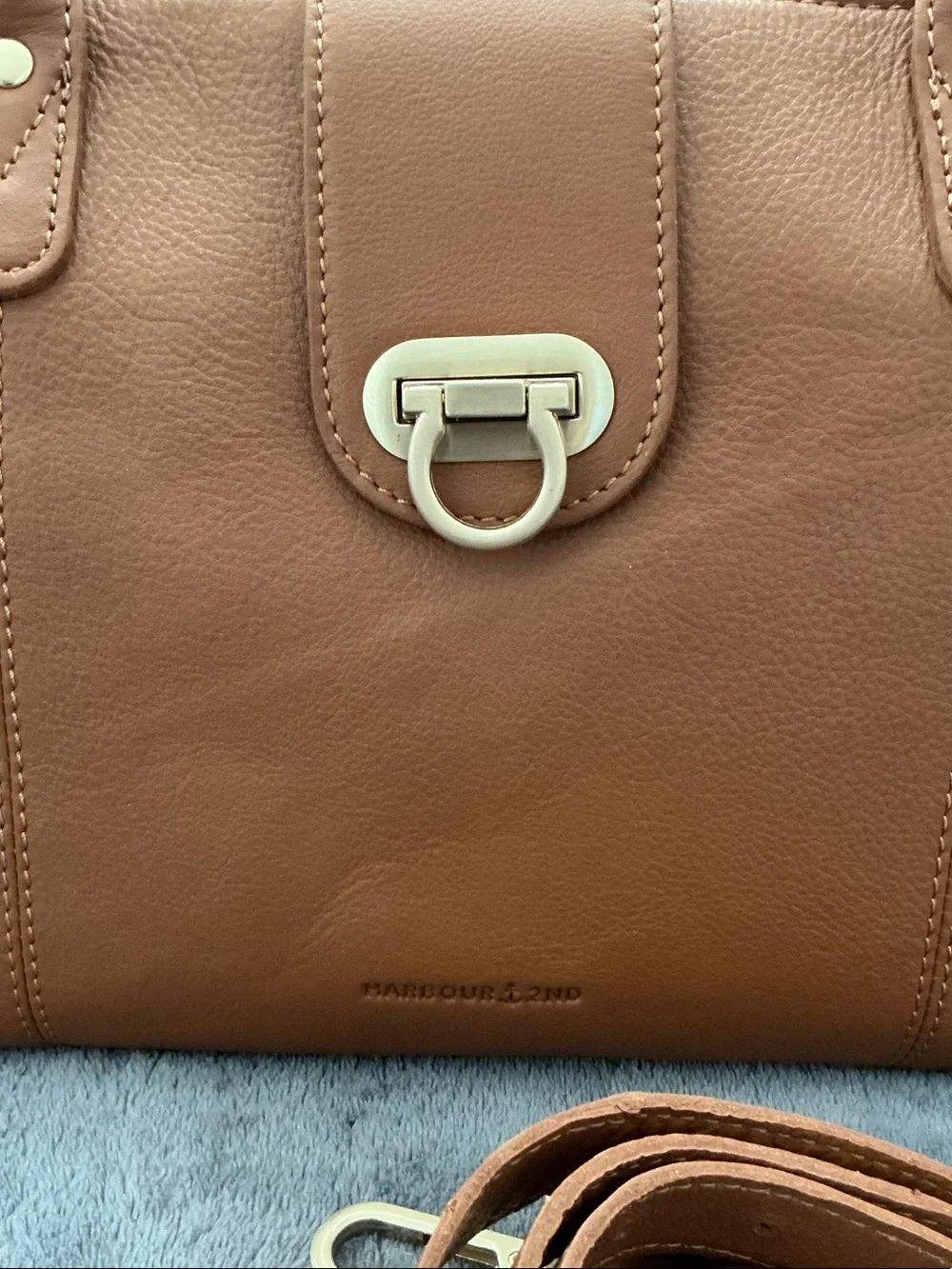NWT Harbour 2ND Structured Tan Leather Shoulder Bag with Detachable Strap